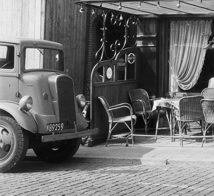 Detail van foto: G. Th. Delamarre, RCE, doc.nr. 46.453, systeemkaart: 4133, adlib priref F&D: 20041593.