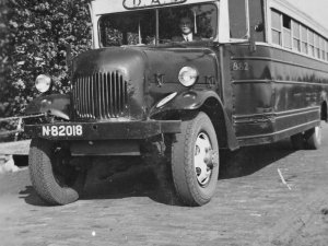 Een Amerikaanse autobus, c. 1950 (BHIC, collectie Keeris)