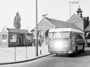 Autobus, 1955.