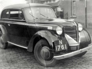 N-1761 Opel Olympia (collectie J. Bakker)