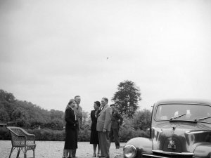 Vauxhall, 1953