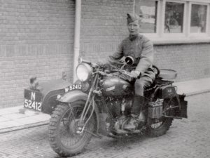 BSA G 14, 1000 cc zijklep V-twin te Breda, 1938-1939.