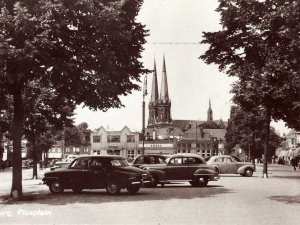 Studebaker Champion (Foto: Van Leer's Fotodrukkerij; collectie Regionaal Archief Tilburg)