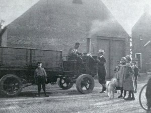 Hoek stoomwagen (bron: Rucphen in oude ansichten)