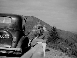 Op huwelijksreis in Luxemburg, 1951 (Collectie R. Jansen-Tacke)