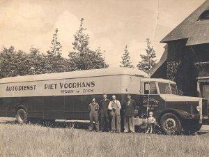 Crossley truck met oplegger, 1950.