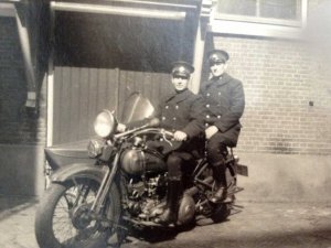 Harley-Davidson van de Marechaussee (collectie R. van Gestel)