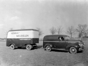 Chevrolet (foto: Fotopersbureau Het Zuiden; collectie Erfgoed 's-Hertogenbosch)