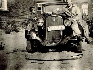 Chevrolet bj. 1932, 1950 (collectie A. Aarts) Chevrolet bj. 1932, 1950 (collectie A. Aarts)
