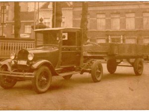 N-25118 Ford (collectie Martens Transport Oosterhout)