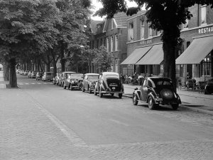 Ford Taunus (Foto: Daan Scholte. Bron: coll. Stadsarchief Oss)