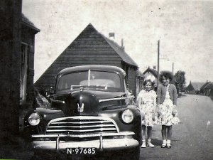 Chevrolet (coll. Heemkundige Kring Fijnaart en Heijningen) Chevrolet (coll. Heemkundige Kring Fijnaart en Heijningen)