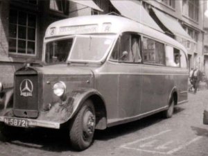 Mercedes Benz (bron: particuliere collectie)