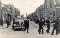 Boxtel mei 1941 op de hoek Nieuwe Kerkstraat (nu Baroniestraat-Breukelsestraat).
