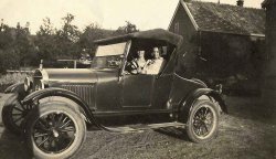 Ford Runabout 1927 (22 PK)