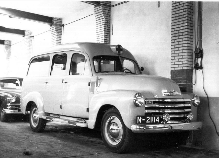 Chevrolet ziekenwagen van Bruijns, Oosterhout.