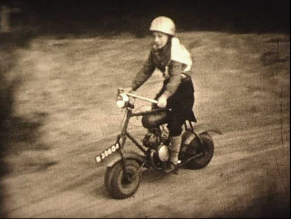 Villiers (Bron: film Motorcross St. Oedenrode 1946; coll. Joop van Lankvelt)