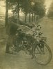 Adler V-twin motorfiets, c. 1906