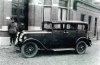 De Ford [Dodge] van dr. Peeters (Collectie St. Het Uden-archief van Bressers)