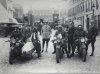 Norton en twee Triumphs (collectie R. v. Bijnen)